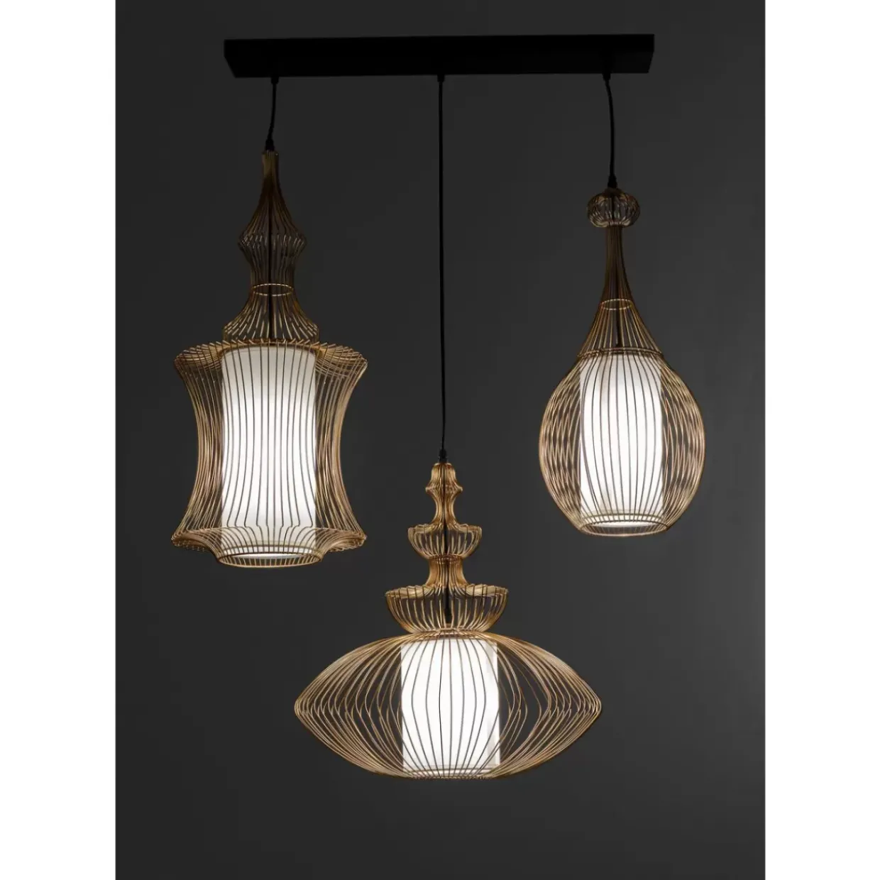 Hangeleuchte Swing Iron Tre Gold