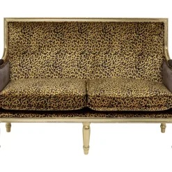 Sofa Regency Leo 135Cm